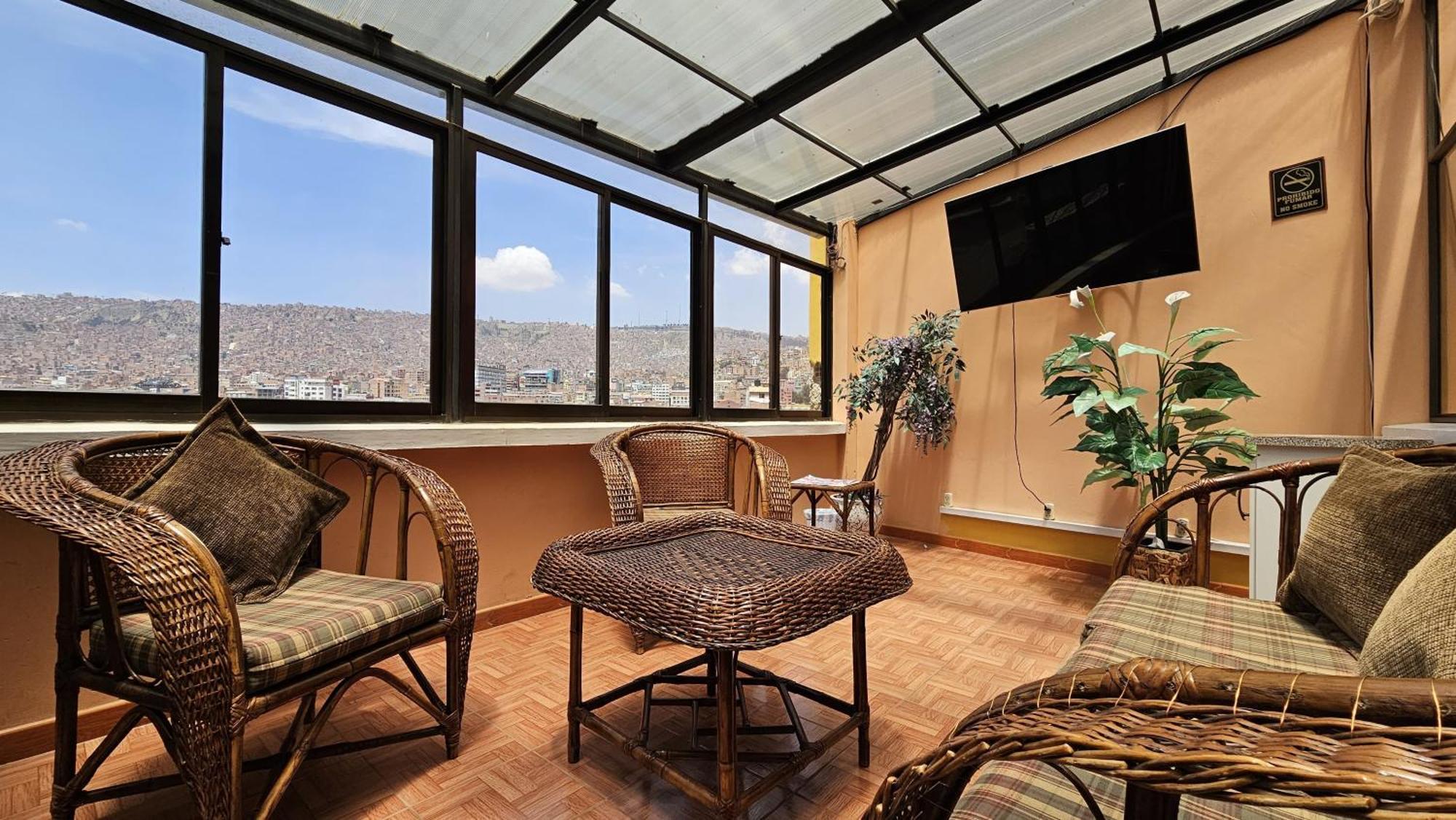 לה פאז Bolivian Heights Hostel מראה חיצוני תמונה