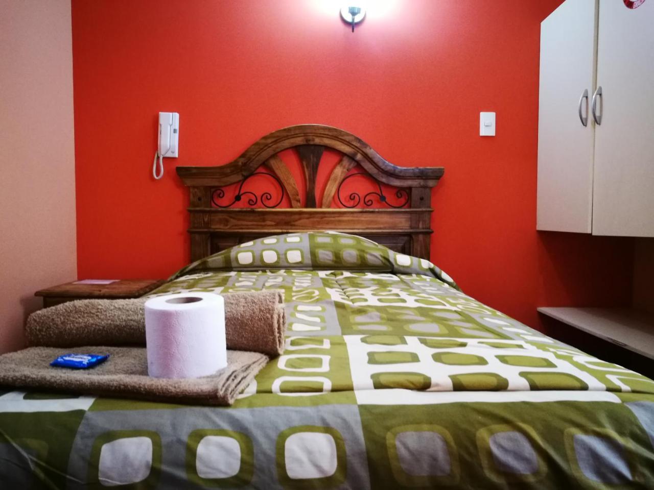 לה פאז Bolivian Heights Hostel מראה חיצוני תמונה